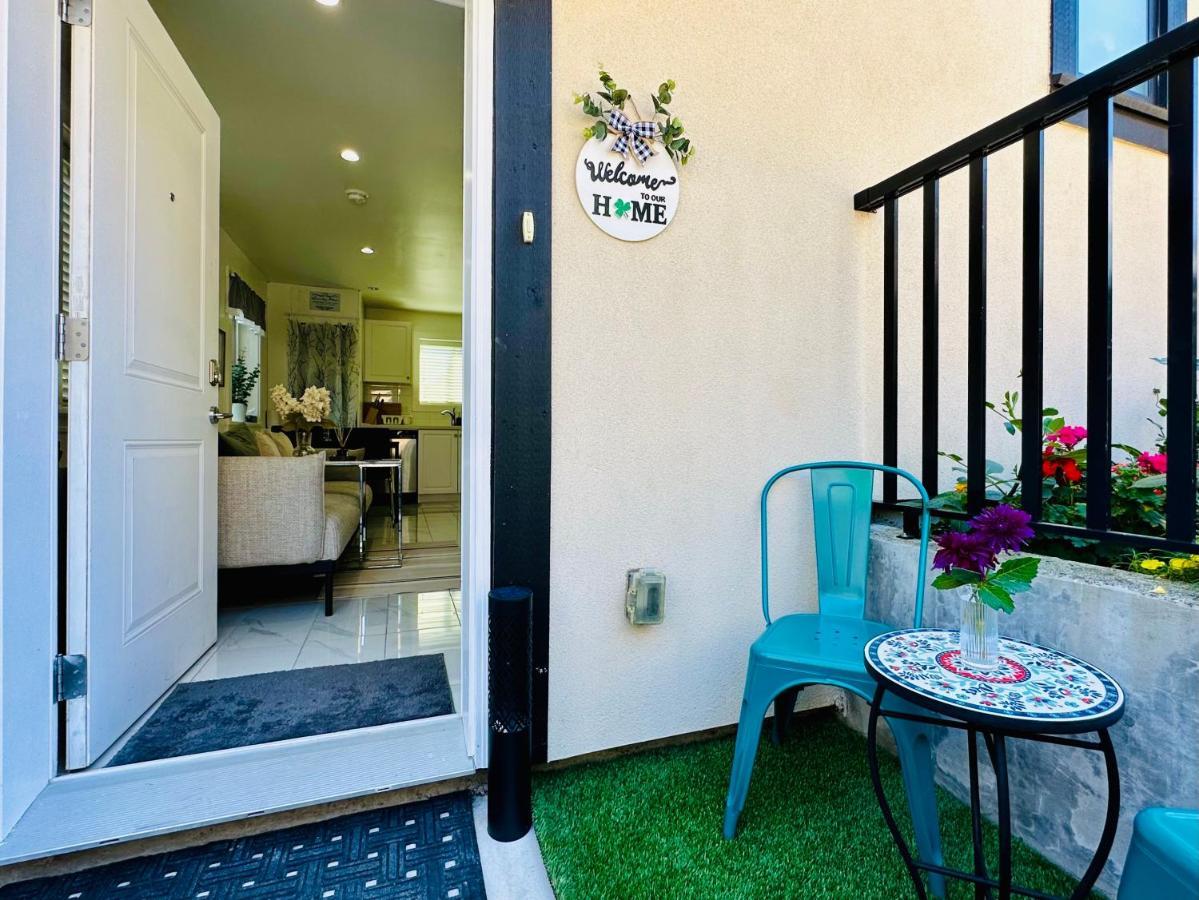 2Br 1.5Ba Full Kitchen Private Guest House - Free Parking - Central Location Vancouver Dış mekan fotoğraf